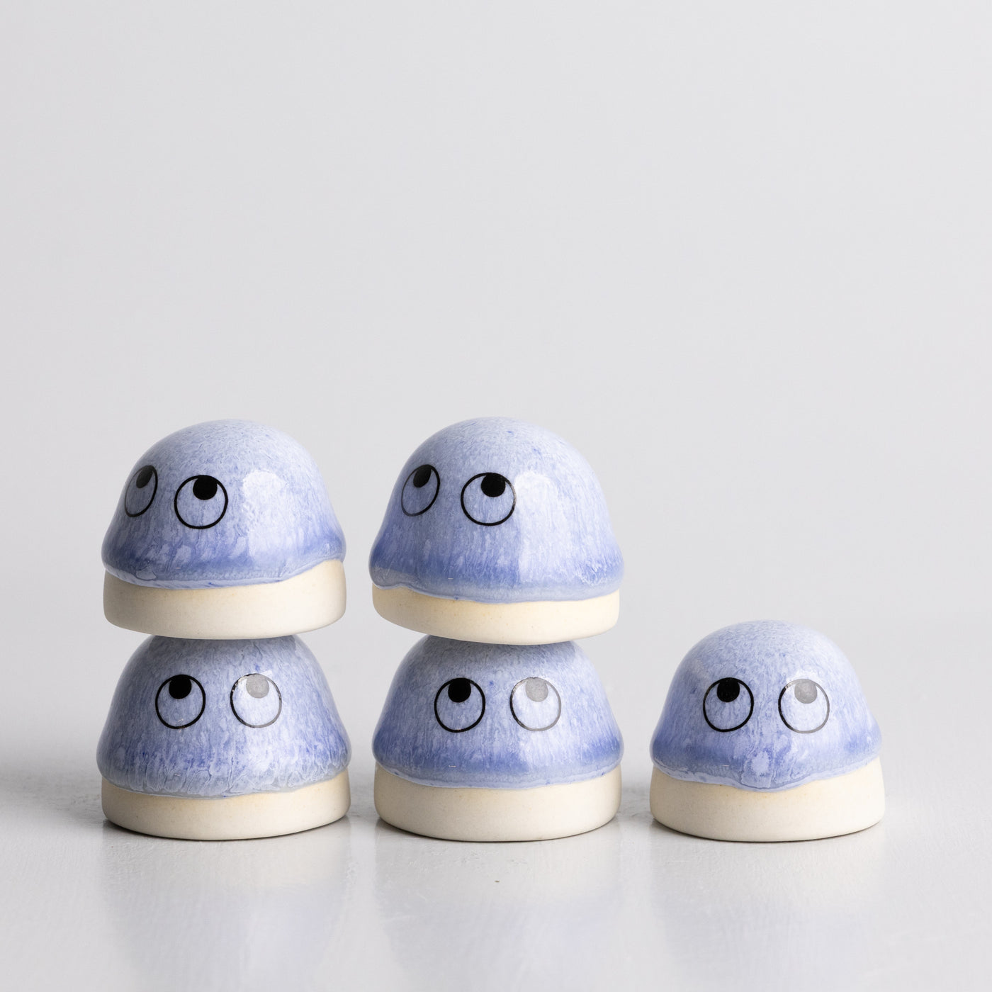 Familia Dot