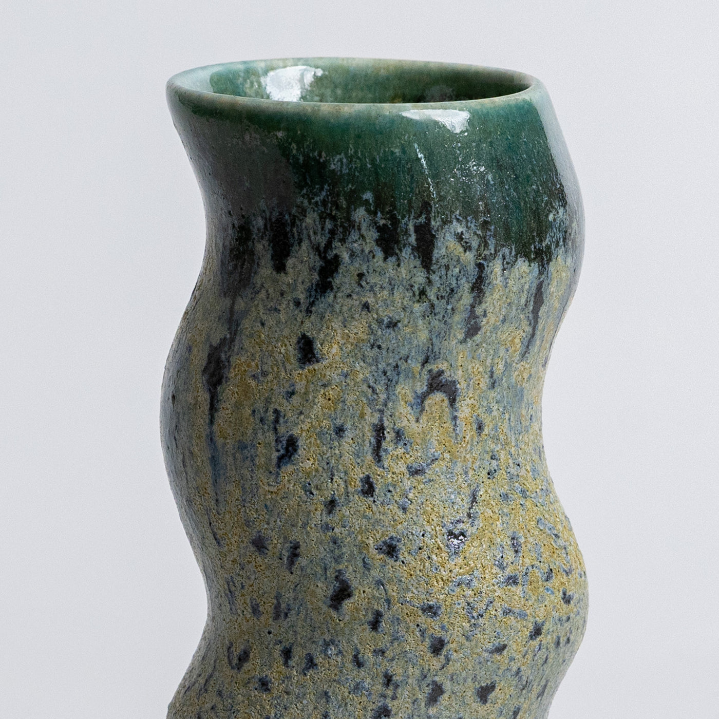 Hana Vase - Small
