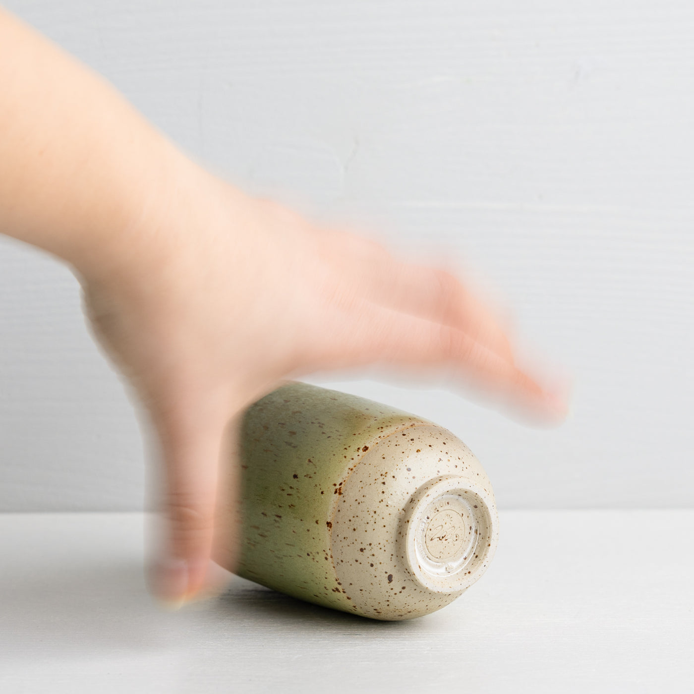Mini Yuki Vase