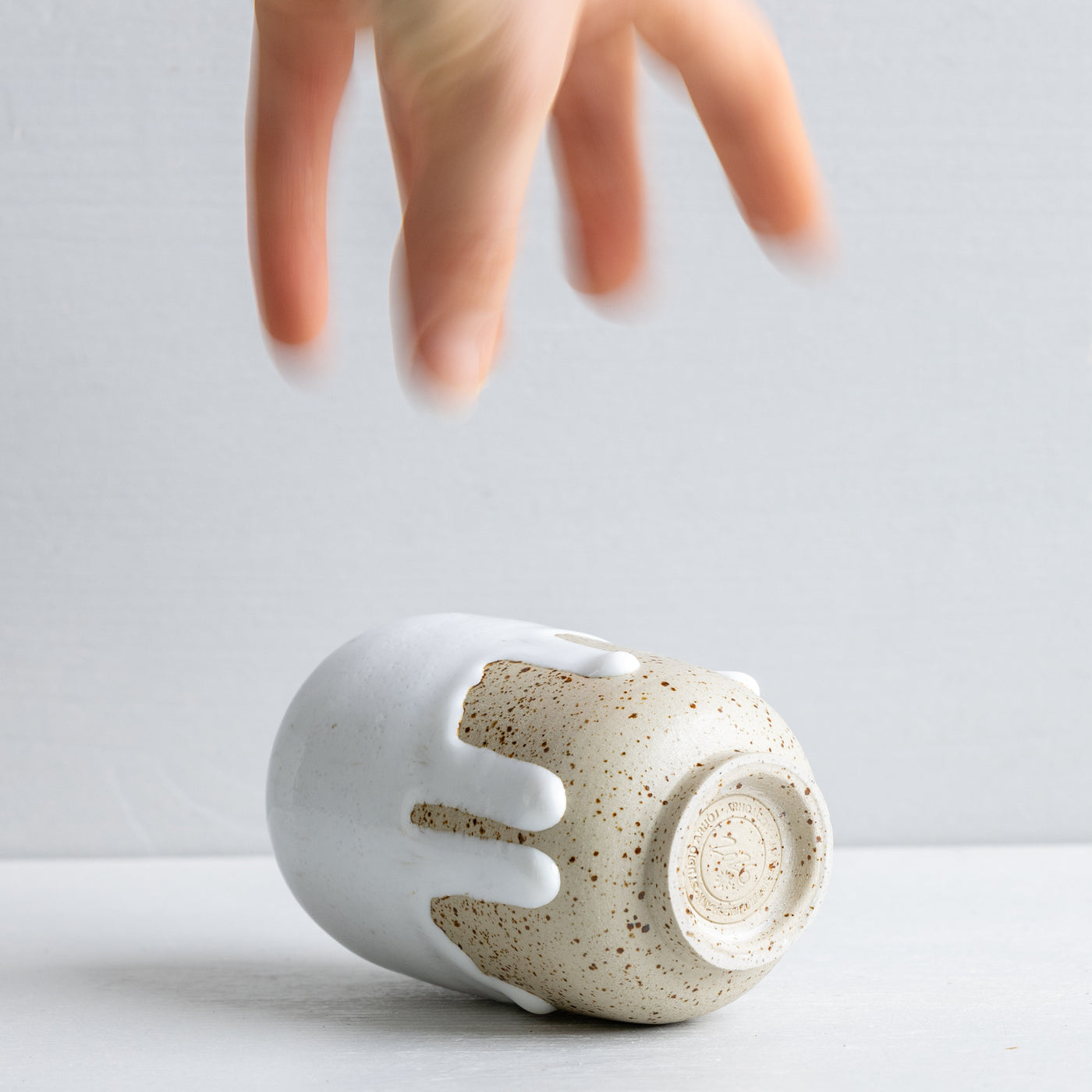 Mini Yuki Vase