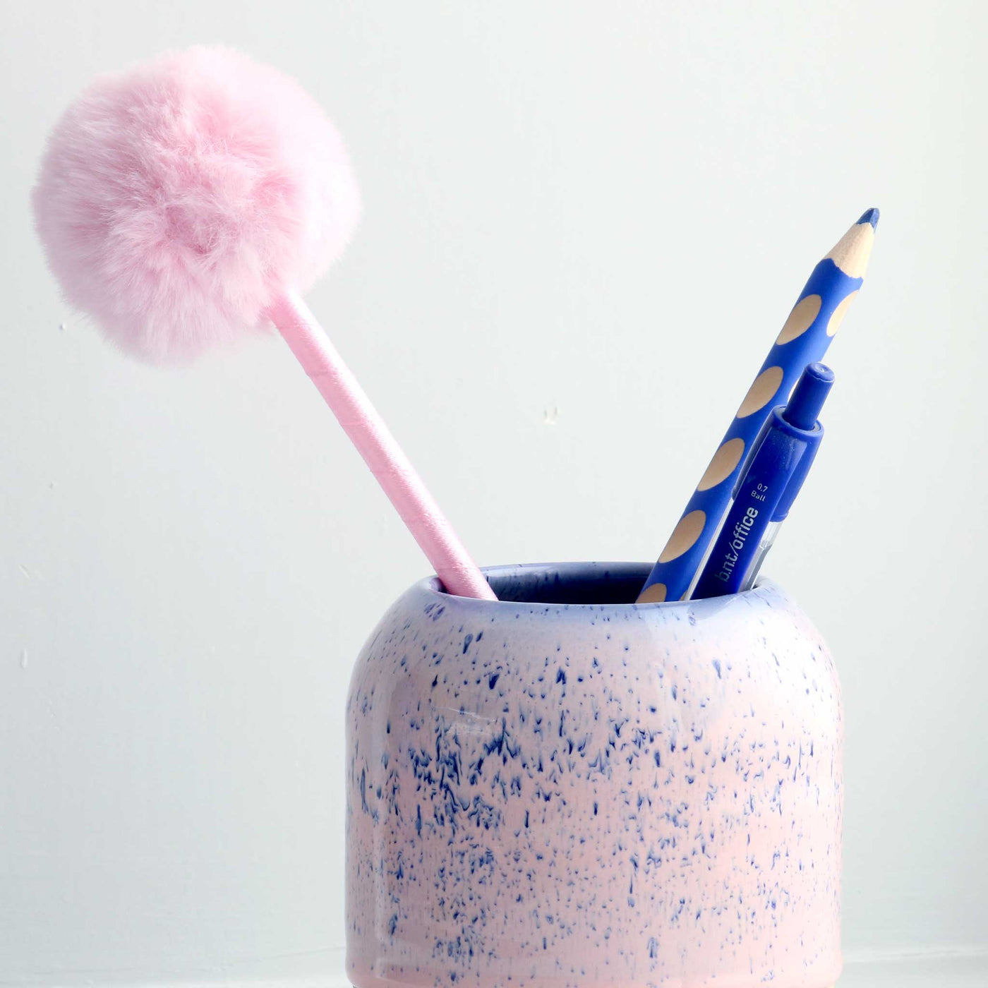 Pen Holder