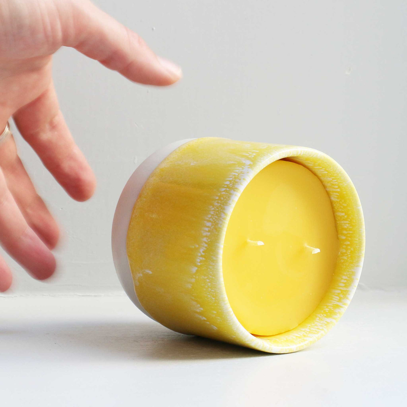 Beeswax Quench Candle