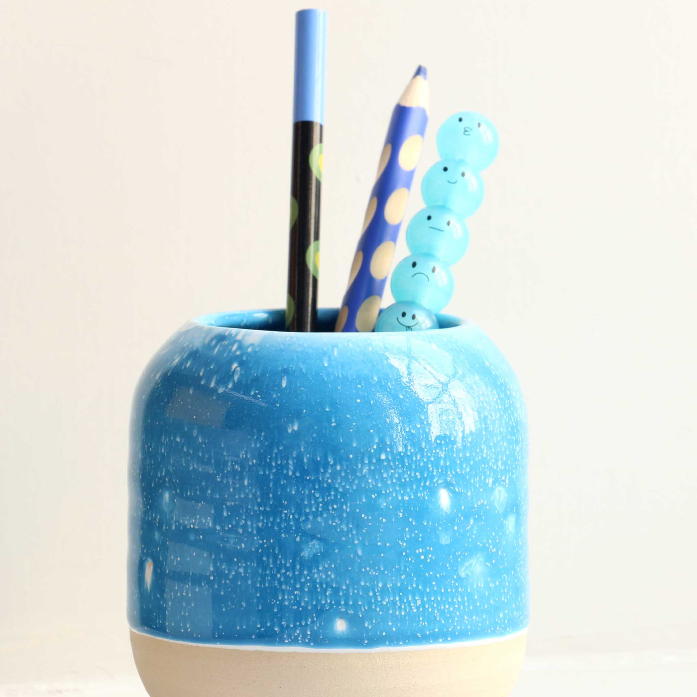 Pen Holder